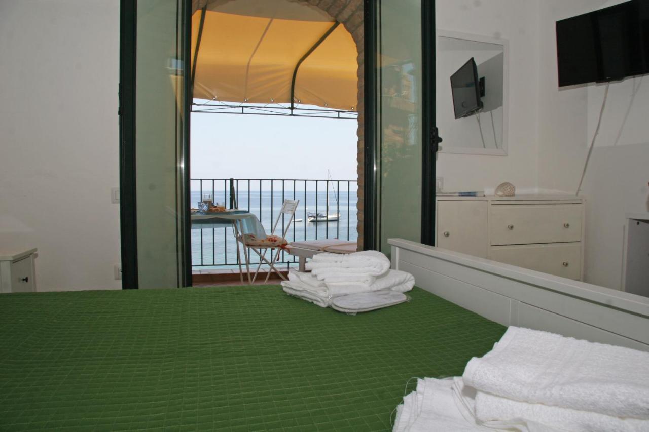 Bb Il Generale Scilla Exterior foto