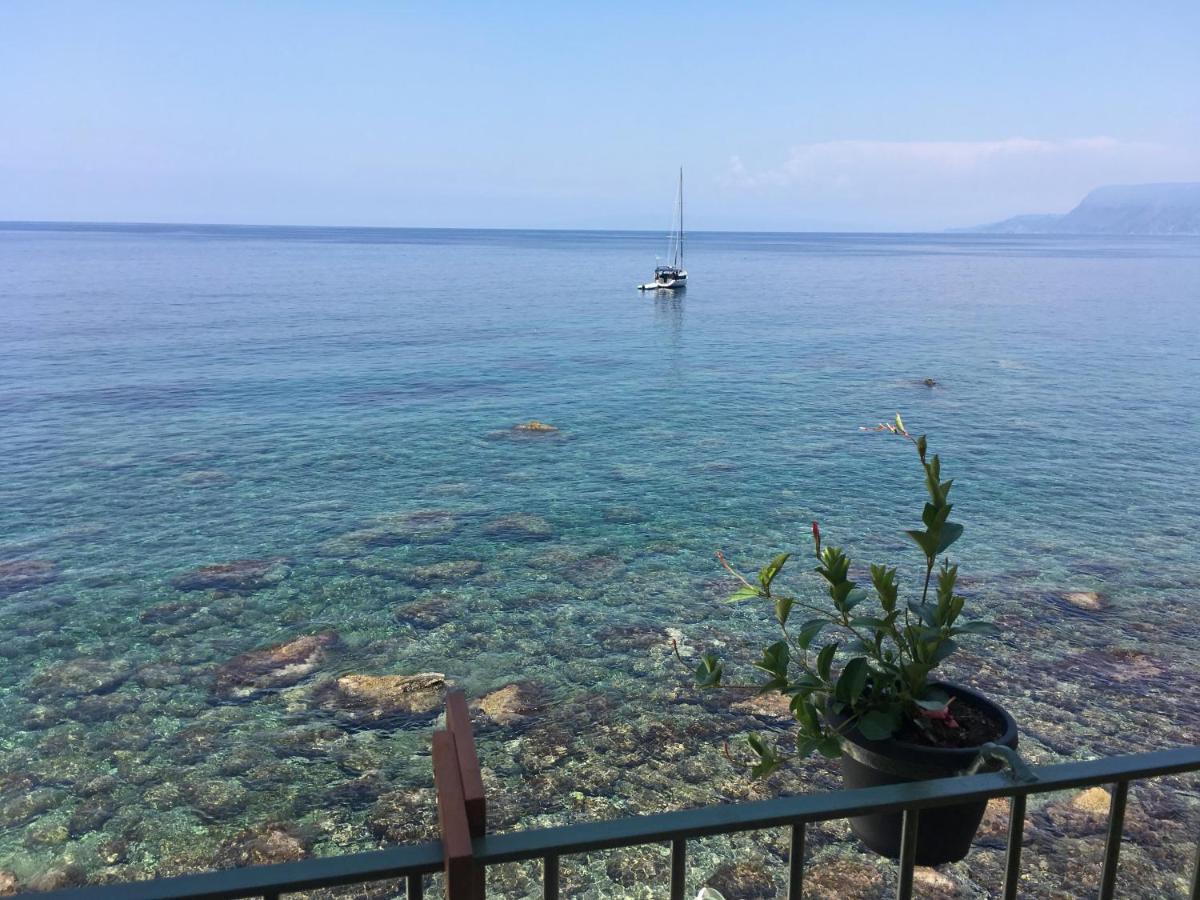 Bb Il Generale Scilla Exterior foto